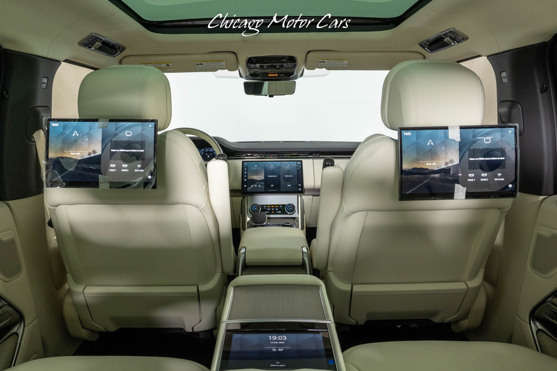 2023 Land Rover Range Rover Sport: 19 Interior Photos