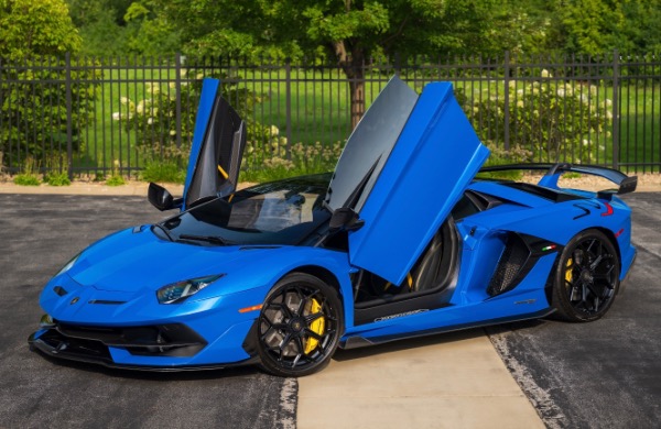 2021 Lamborghini Aventador