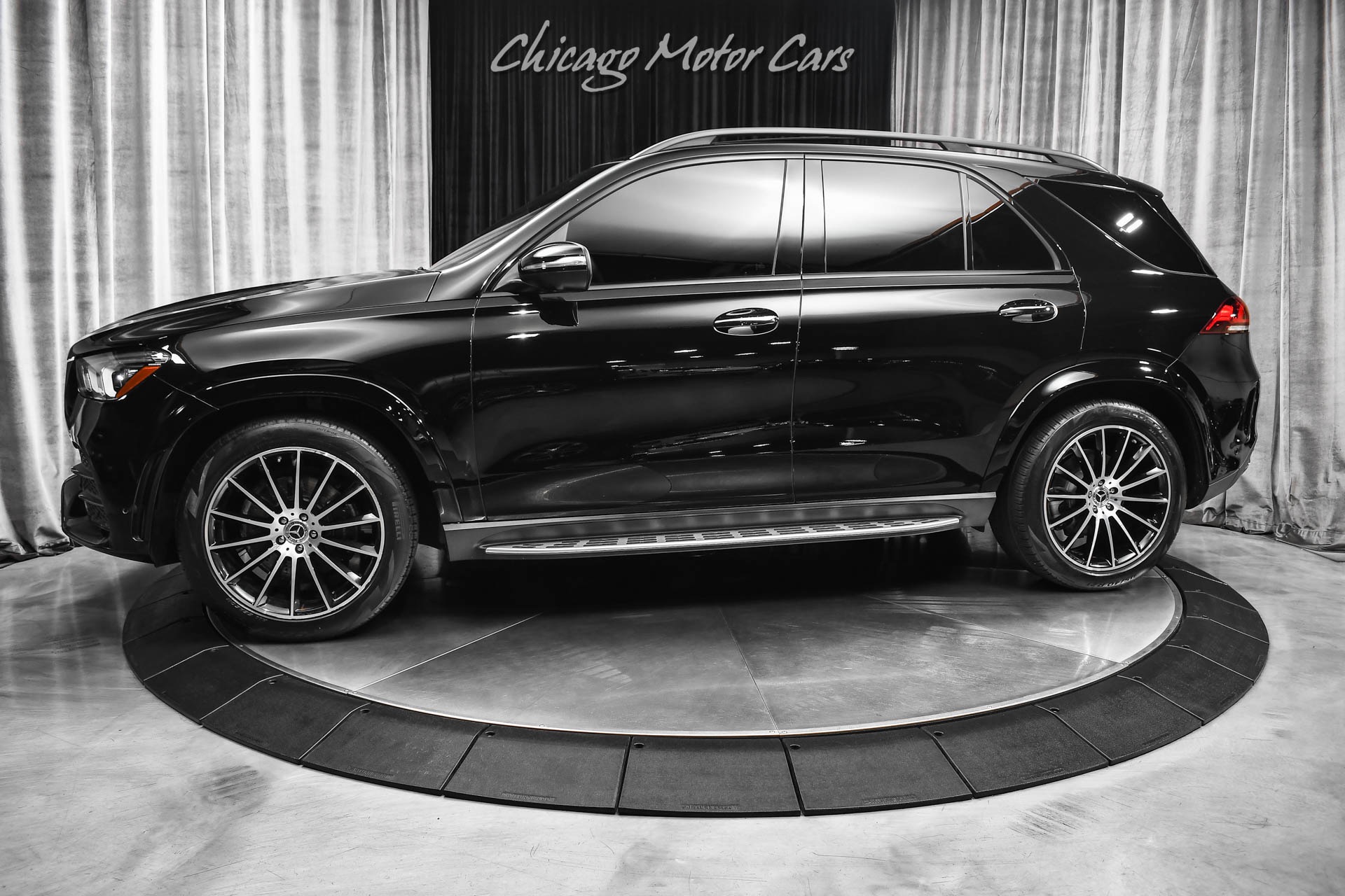 Used Mercedes Benz Gle 350 Wallpaper For Iphone