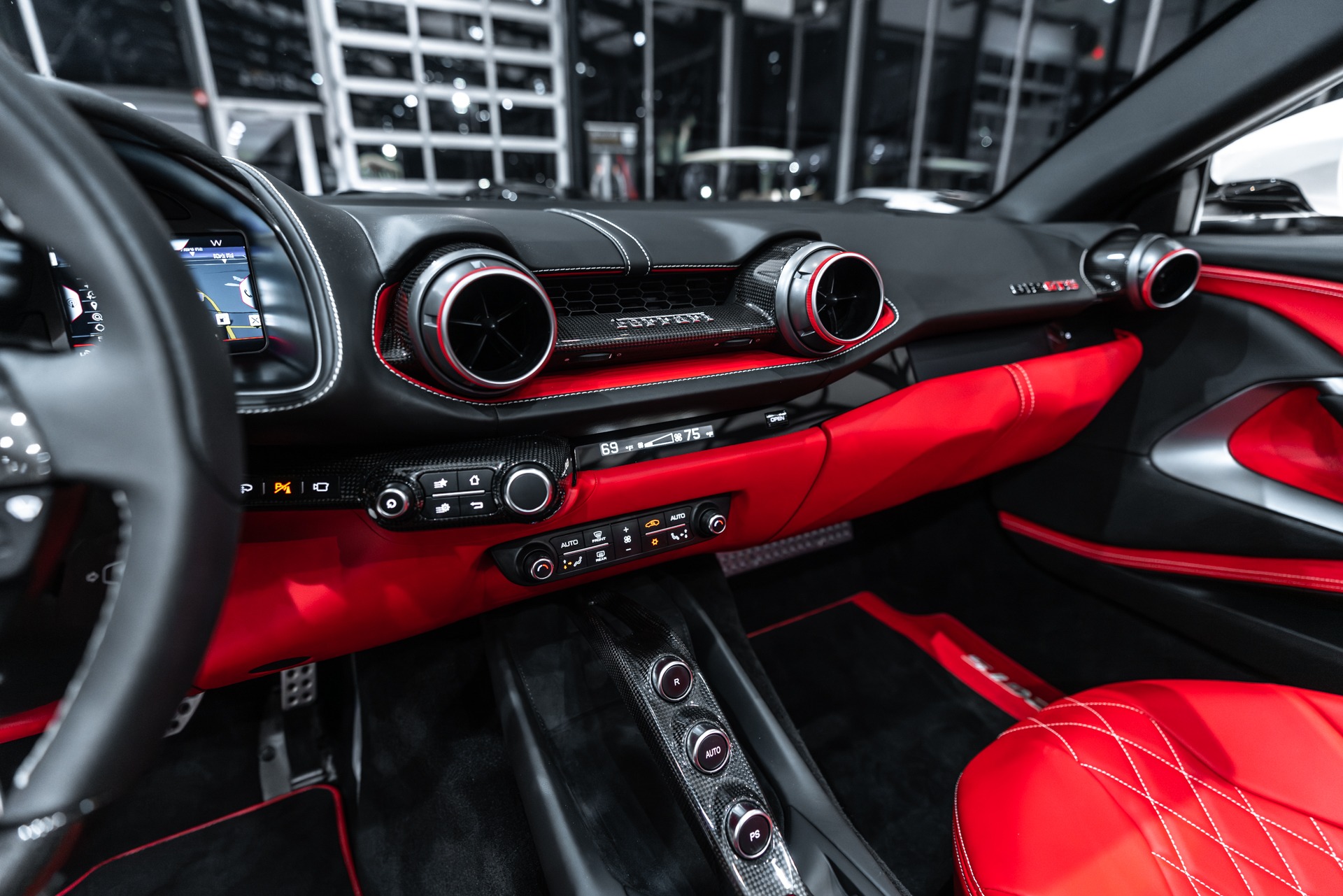 2023 Ferrari 812 GTS Base - Photo 17