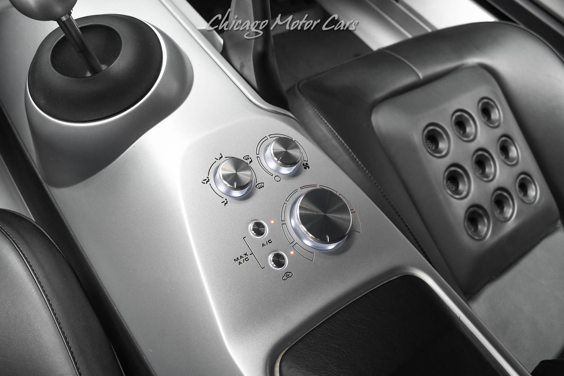 2006 Ford GT Base - Photo 16
