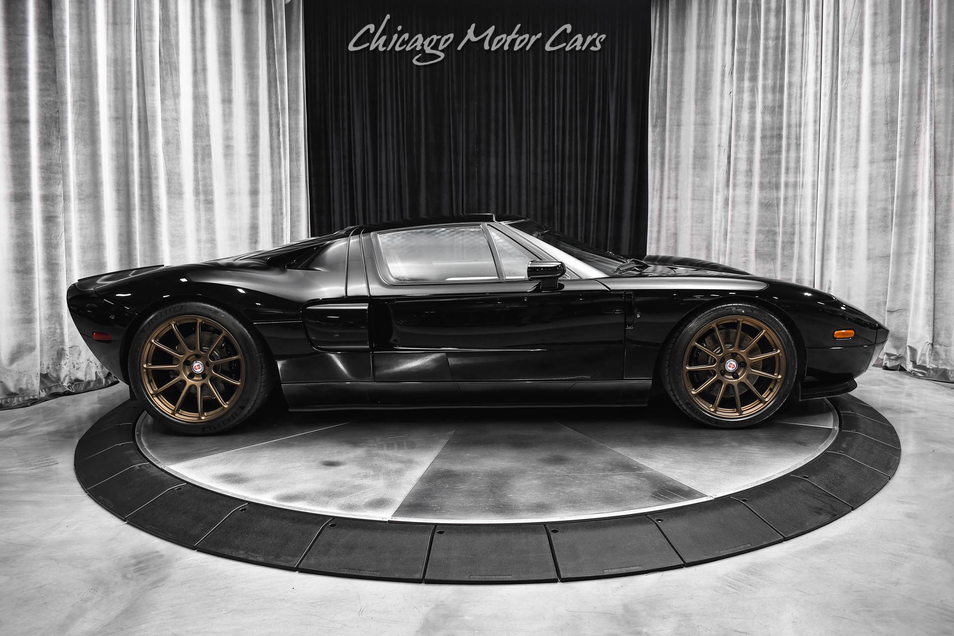2006 Ford GT Base - Photo 34