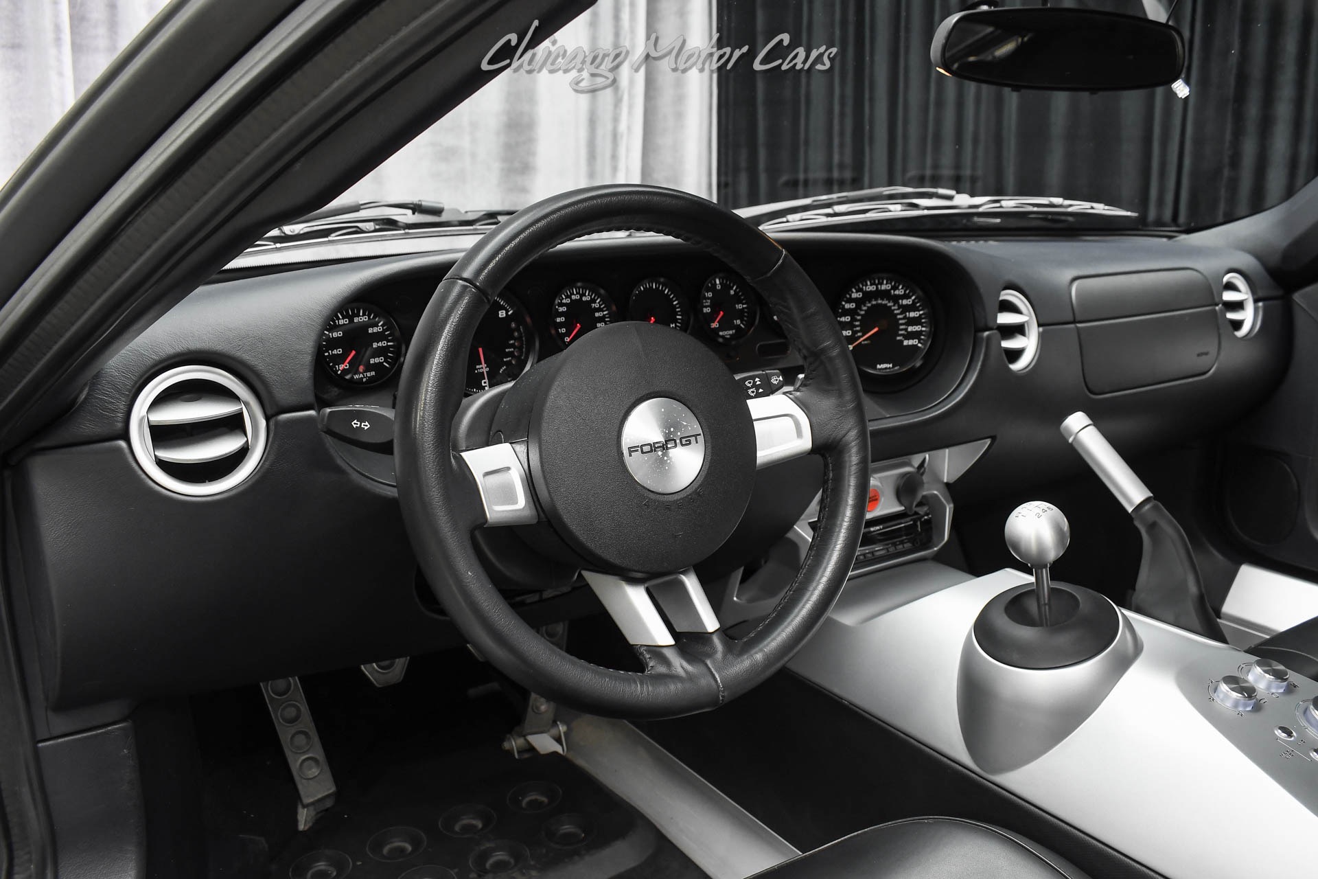 2006 Ford GT Base - Photo 8
