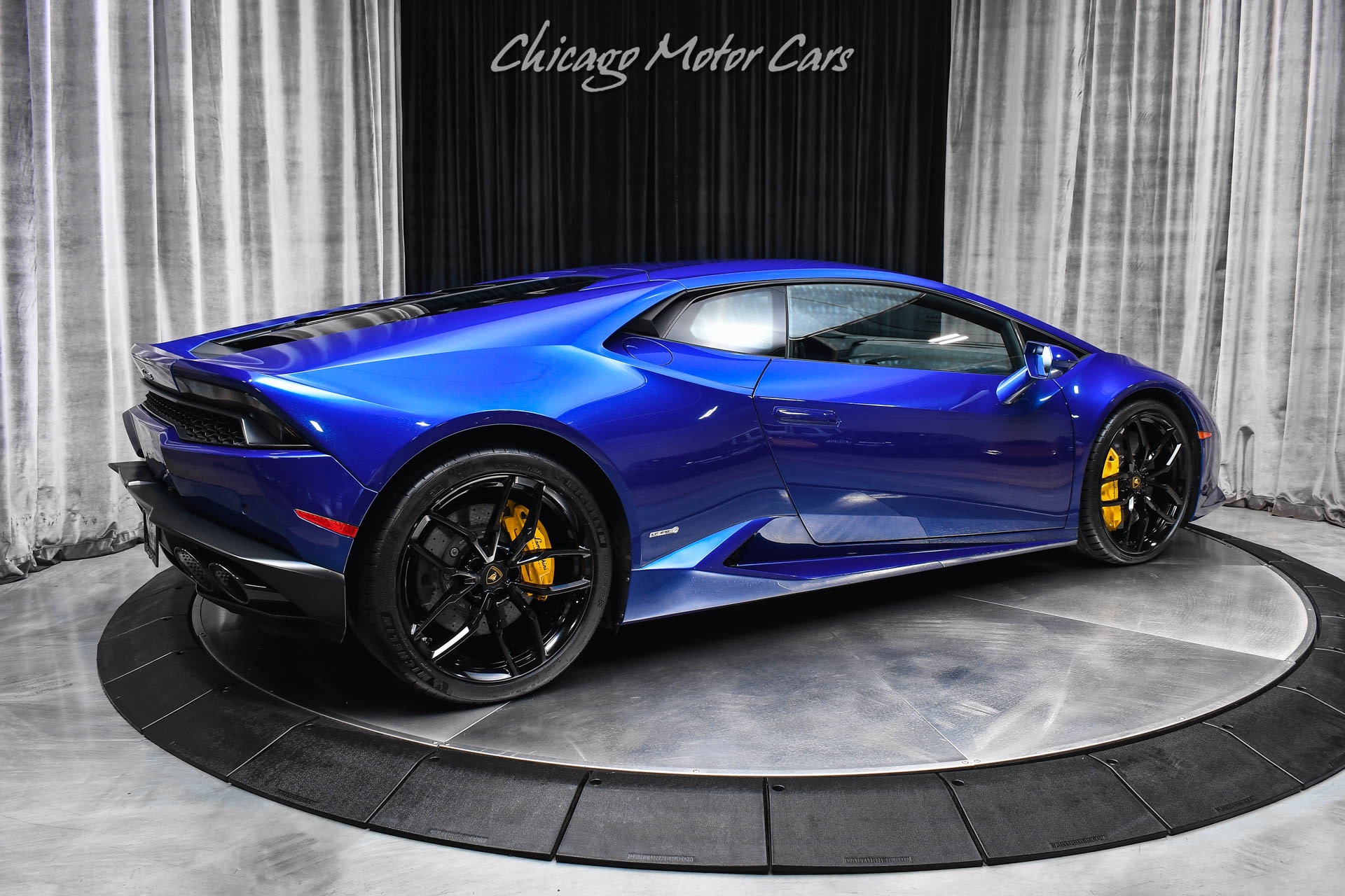 Used-2017-Lamborghini-Huracan-