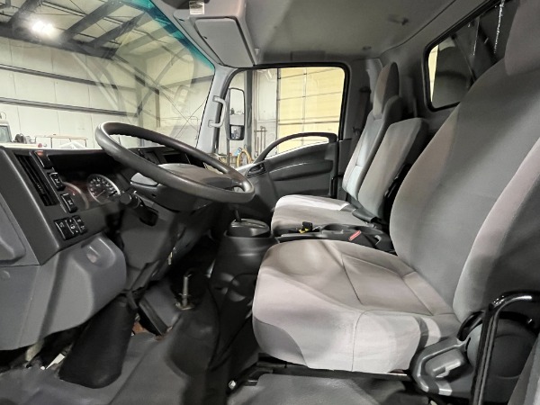 2018 Isuzu NRR - Photo 65