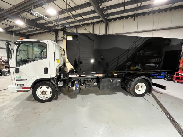 2018 Isuzu NRR - Photo 38