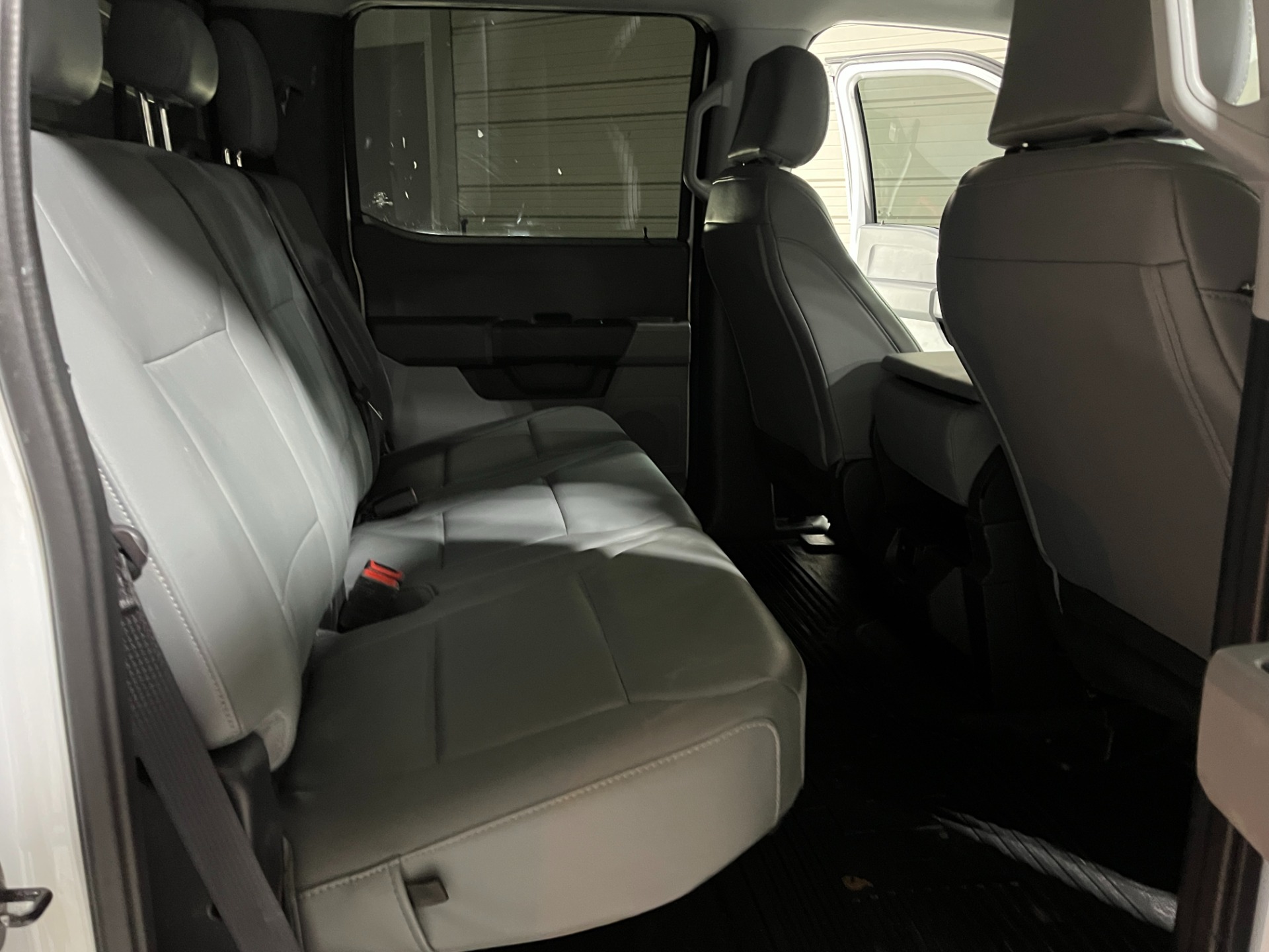 2023 Ford F-550 Super Duty Chassis Cab XL - Photo 21