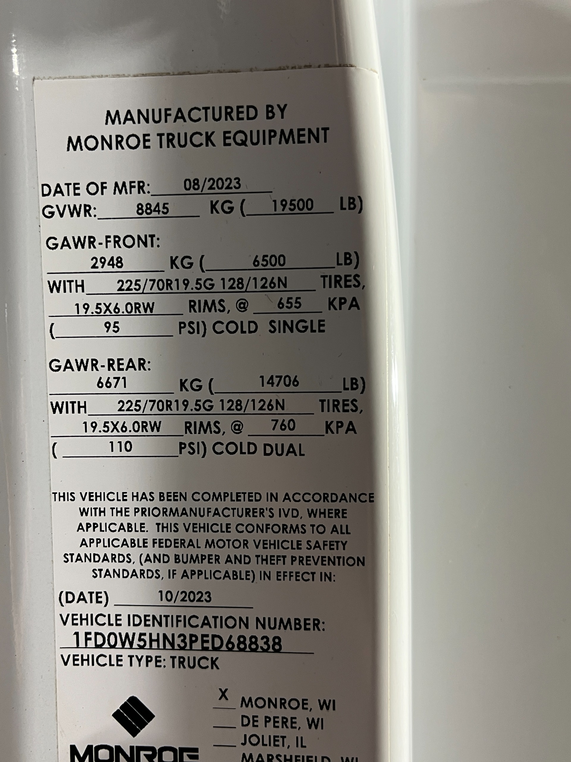 2023 Ford F-550 Super Duty Chassis Cab XL - Photo 30