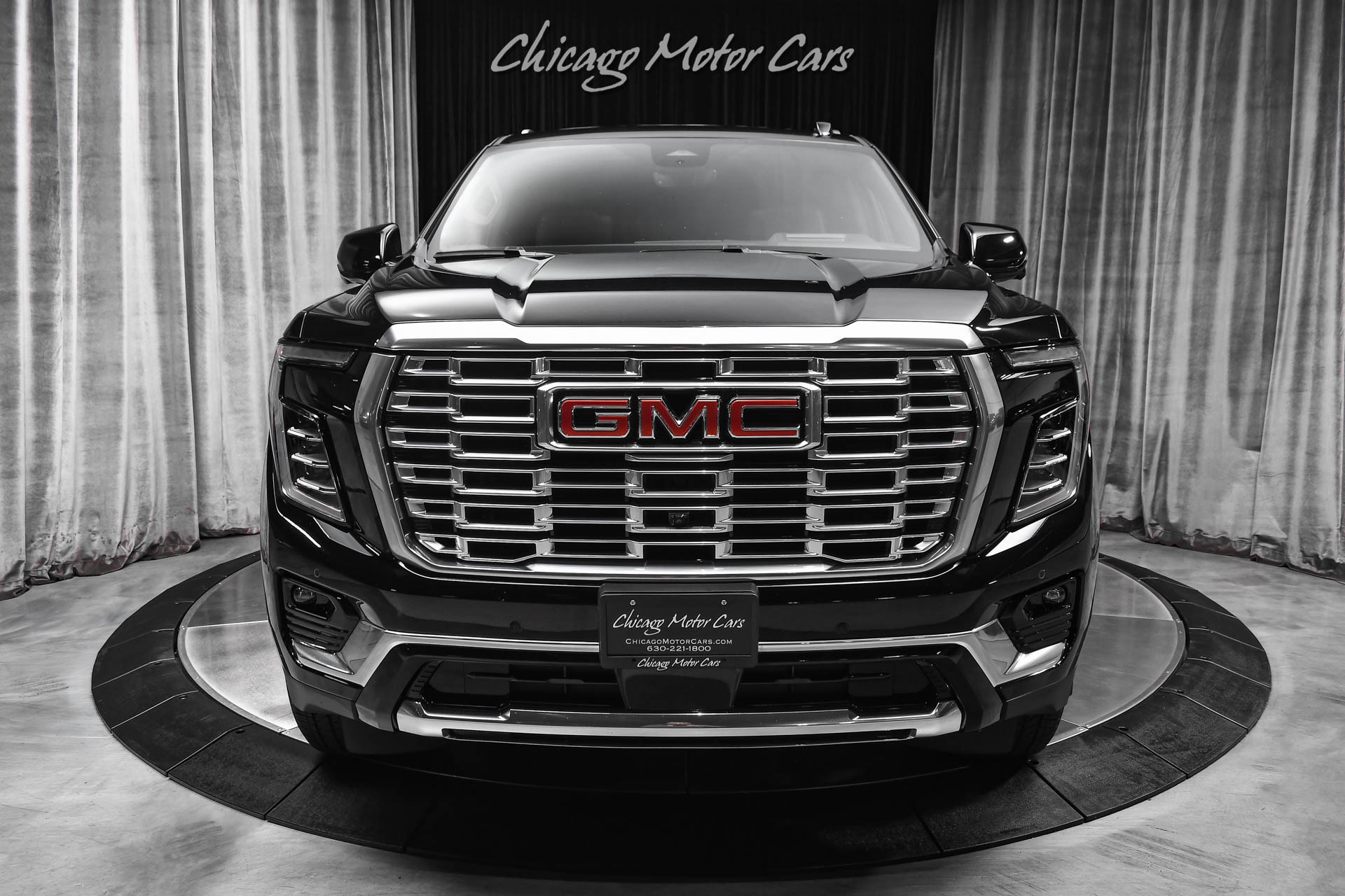 2025 GMC Yukon Denali - Photo 7