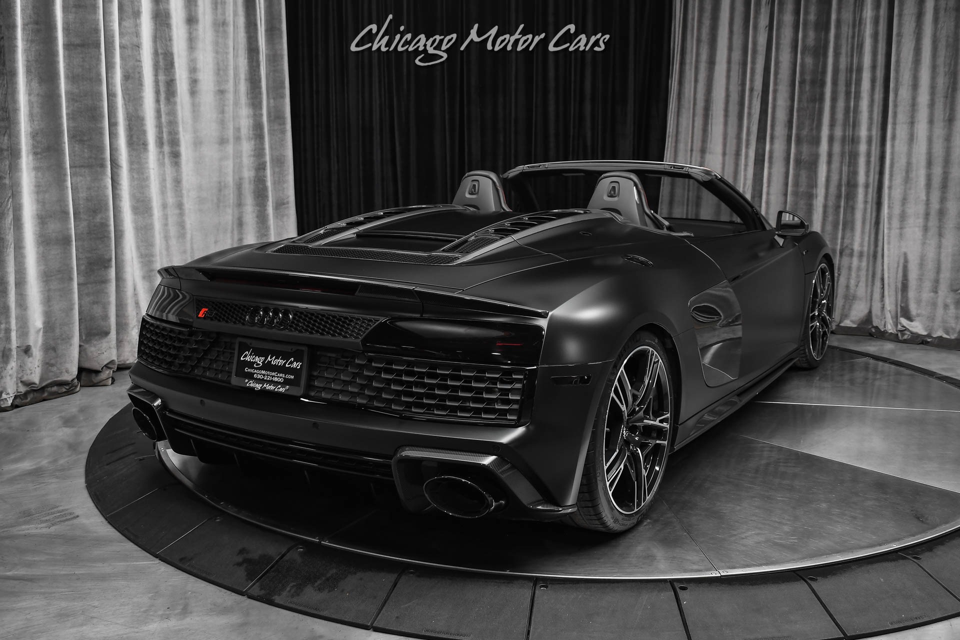 Audi R8 Convertible Black