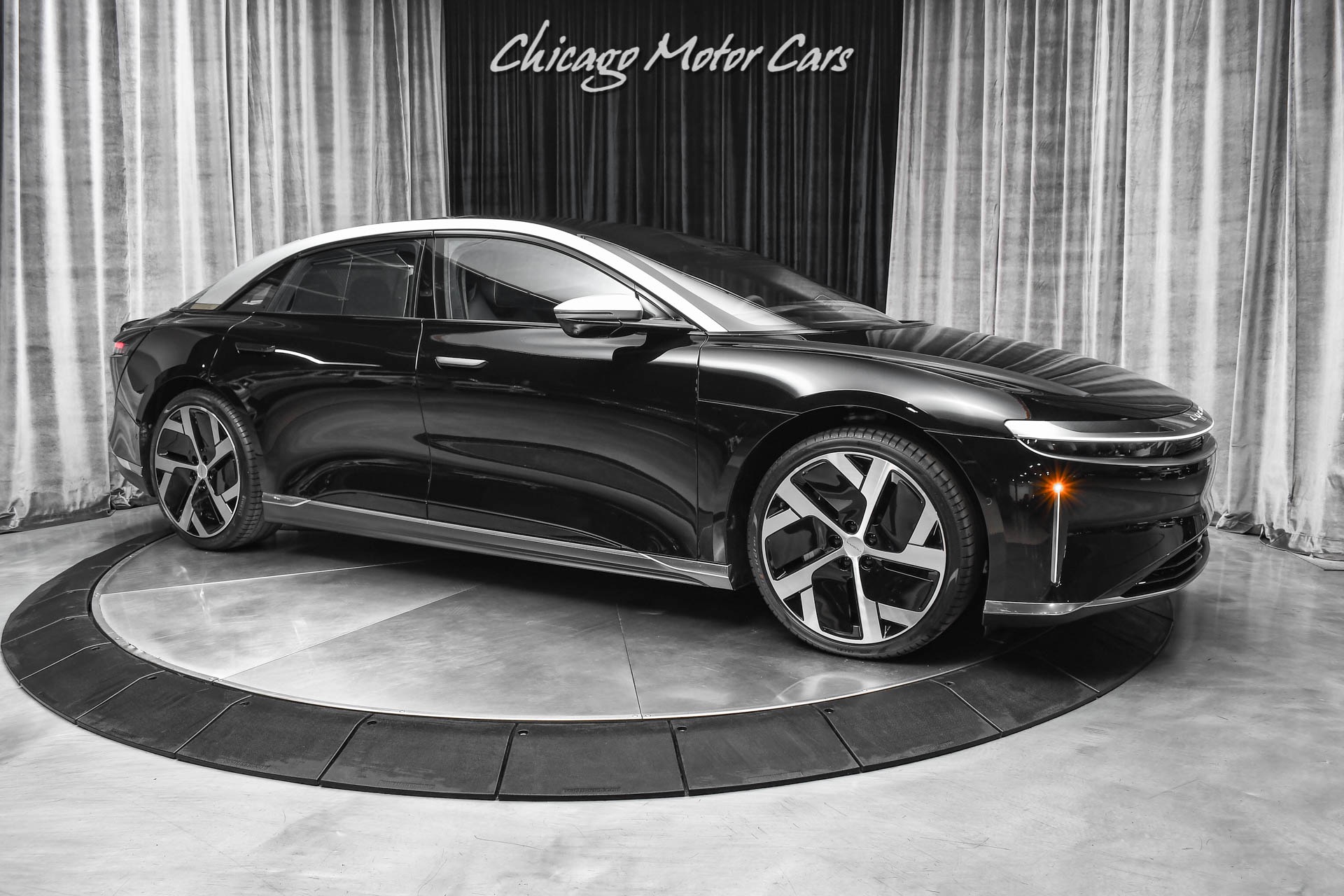 Used 2022 Lucid Air Dream Edition Performance Sedan 1 of 520