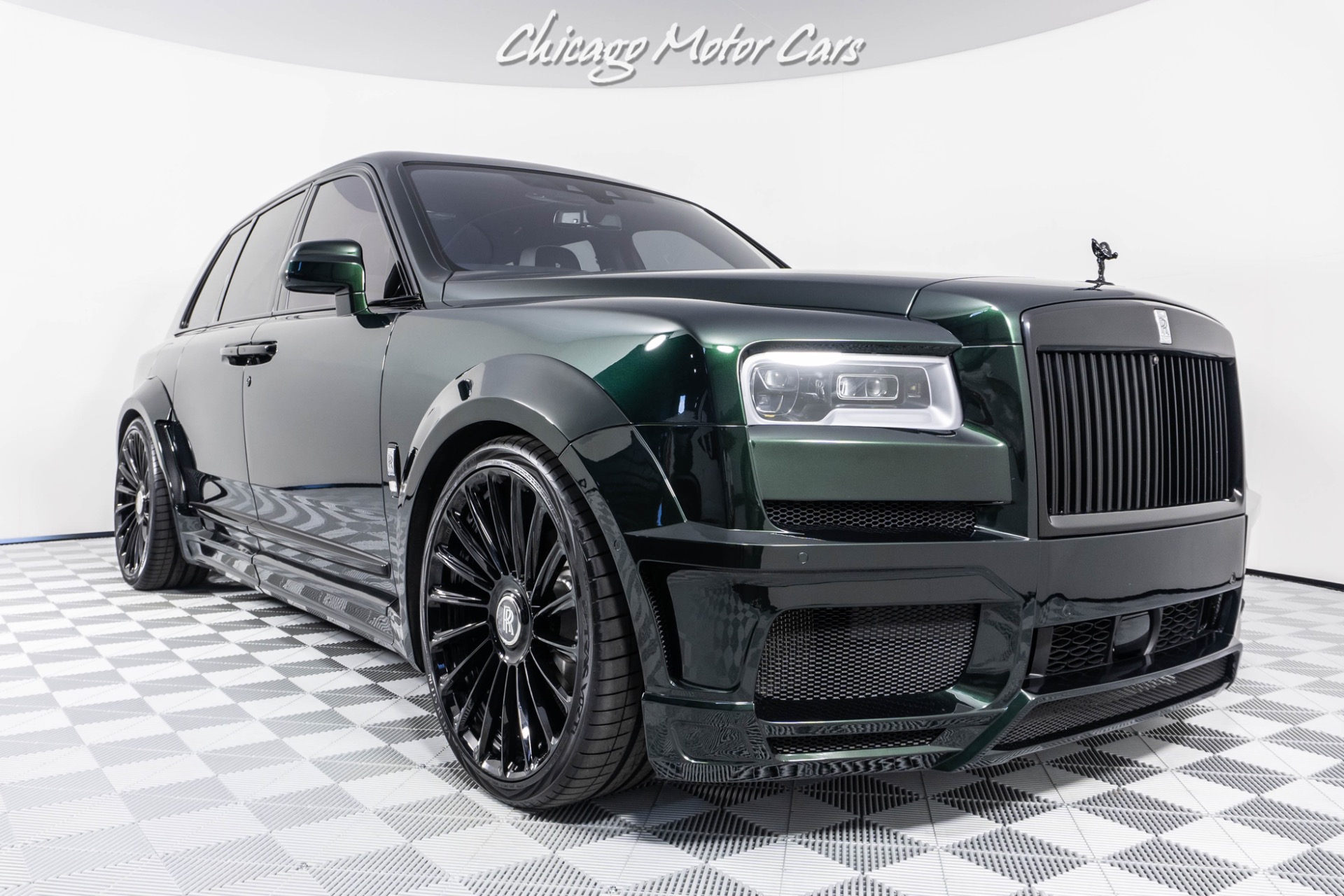 This Custom Rolls-Royce Cullinan Comes Complete With AutoZone-Style Fake  Aero